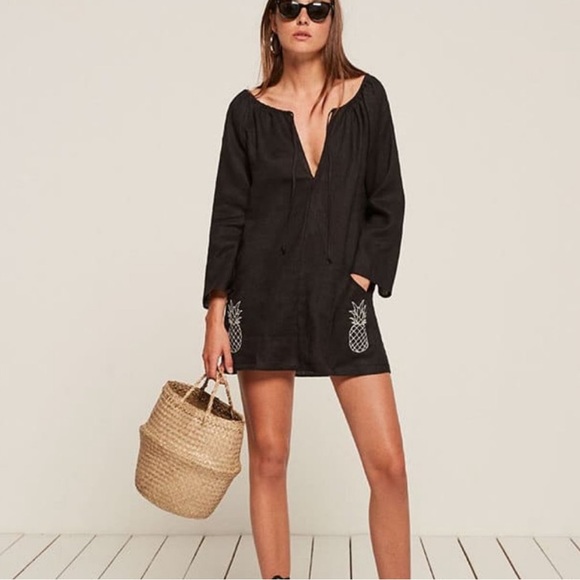 Reformation Dresses & Skirts - Reformation Martina Linen Dress in Black Pineapple stitched Pockets Oversized XS